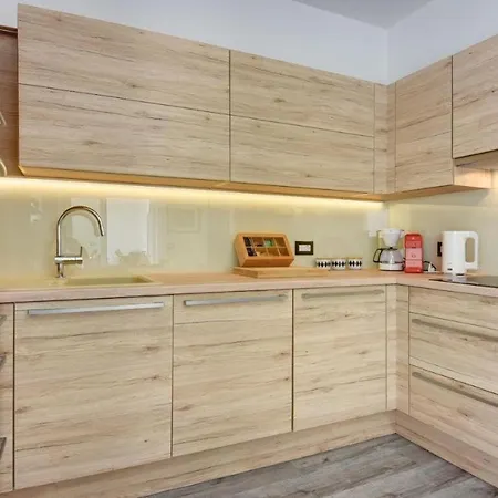 Villa Sunce Mit Beheiztem Pool In Pula,istrien *